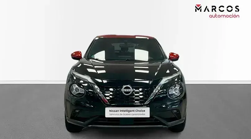Usado Nissan Juke N-Connecta 143 CV (105 kW) 2023 Midnight black fuji sunset SUV