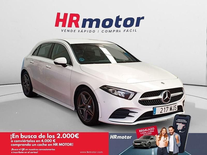Blanco Usado 2023 Mercedes A180 AMG line Berlina | 28.990 € (Precio justo) - Imagen 1/4