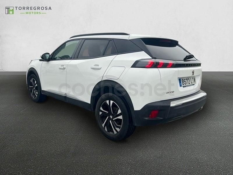 Usado Peugeot 2008 Allure 110 CV (80 kW) 2021 Blanco SUV