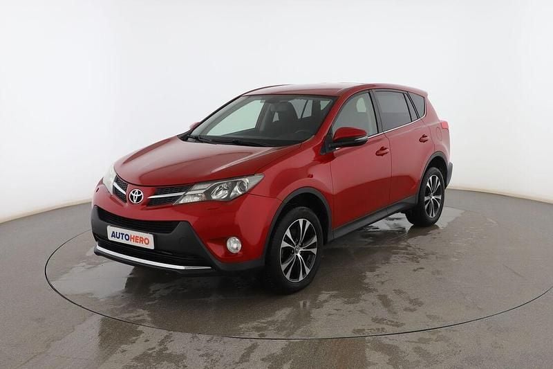 Usado Toyota RAV4 Advance 125 CV (91 kW) 2015 Rojo SUV