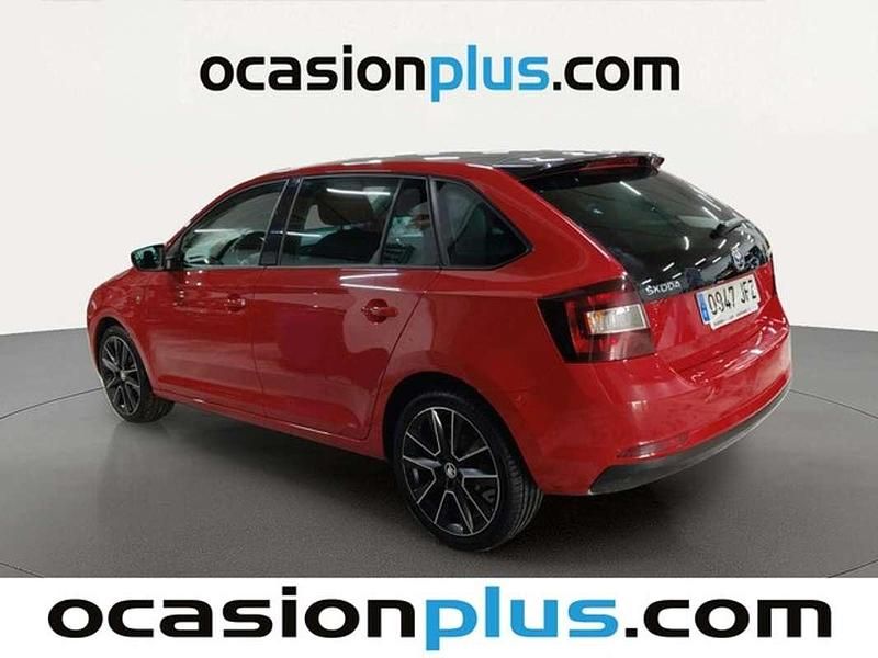 Usado Skoda Rapid Ambition 105 CV (77 kW) 2015 Rojo Utilitario