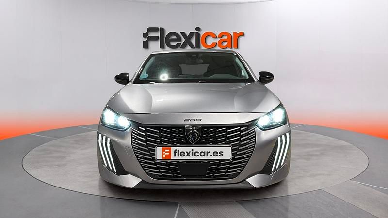Usado Peugeot 208 Allure 101 CV (74 kW) 2025 Gris Utilitario