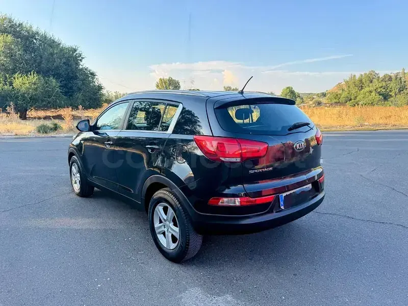 Usado Kia Sportage 135 CV (99 kW) 2014 Negro SUV