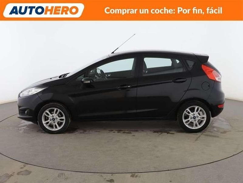 Usado Ford Fiesta Trend 95 CV (69 kW) 2017 Negro Utilitario