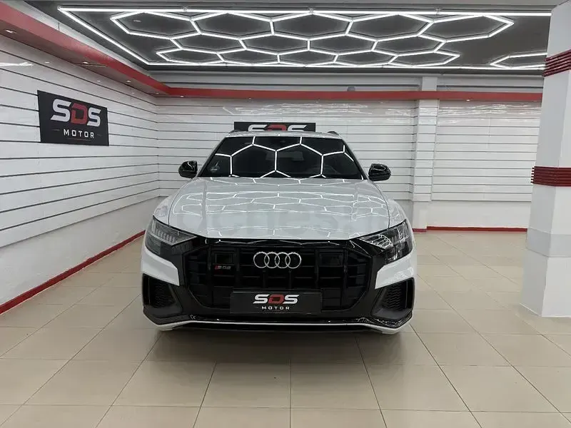Usado Audi SQ8 Sport 507 CV (372 kW) 2020 Blanco SUV