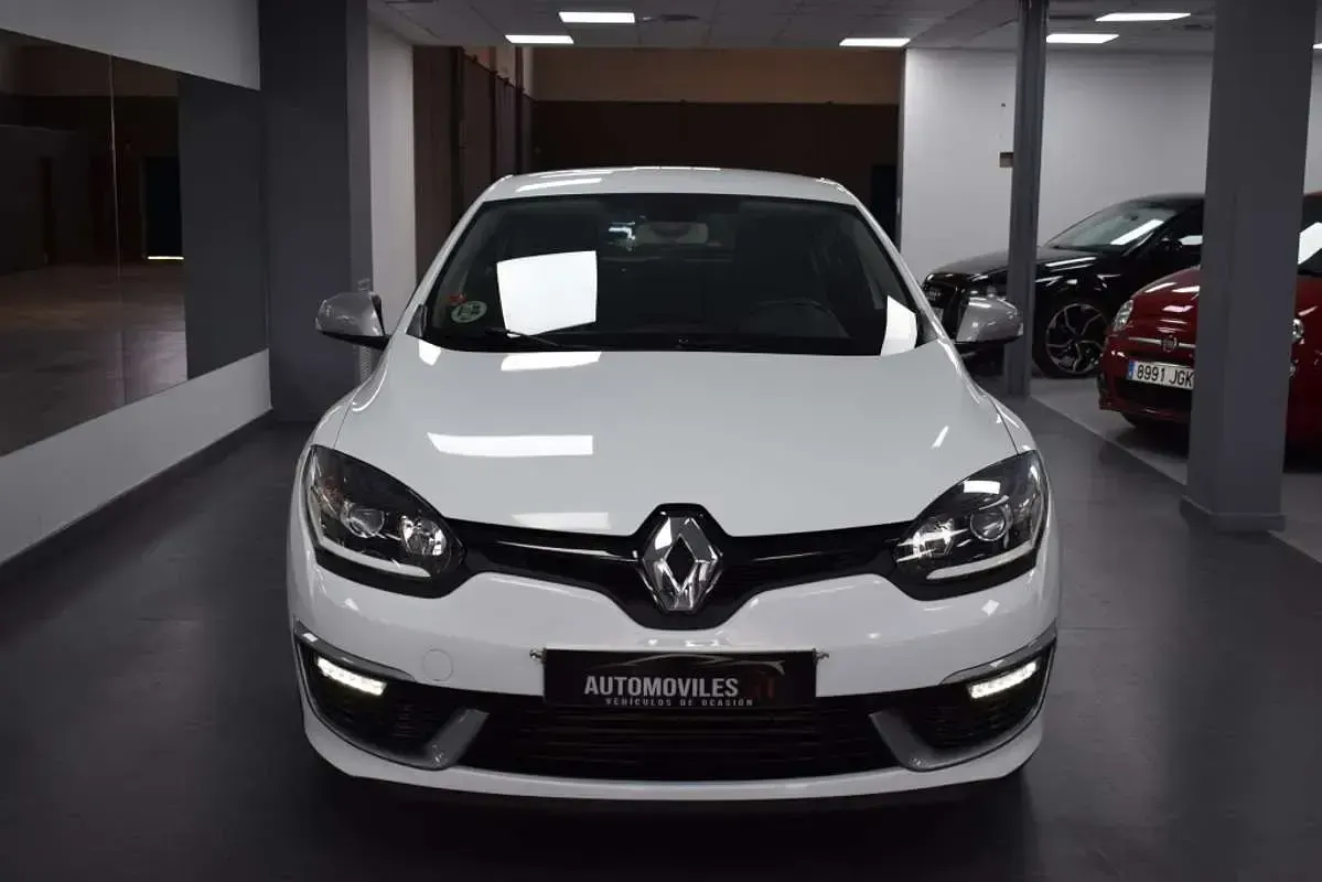 Usado Renault Mégane GT GT 110 CV (80 kW) 2014 Coupe