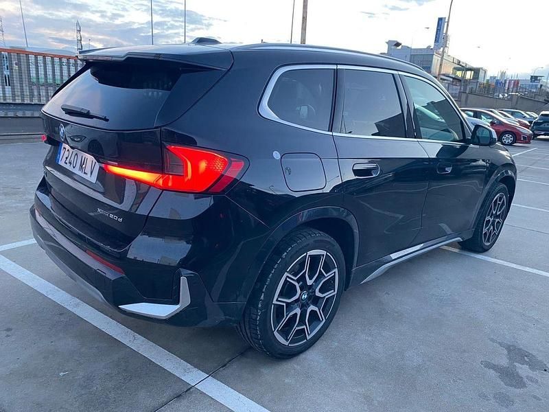 Usado BMW X1 xLine 163 CV (119 kW) 2023 Negro SUV