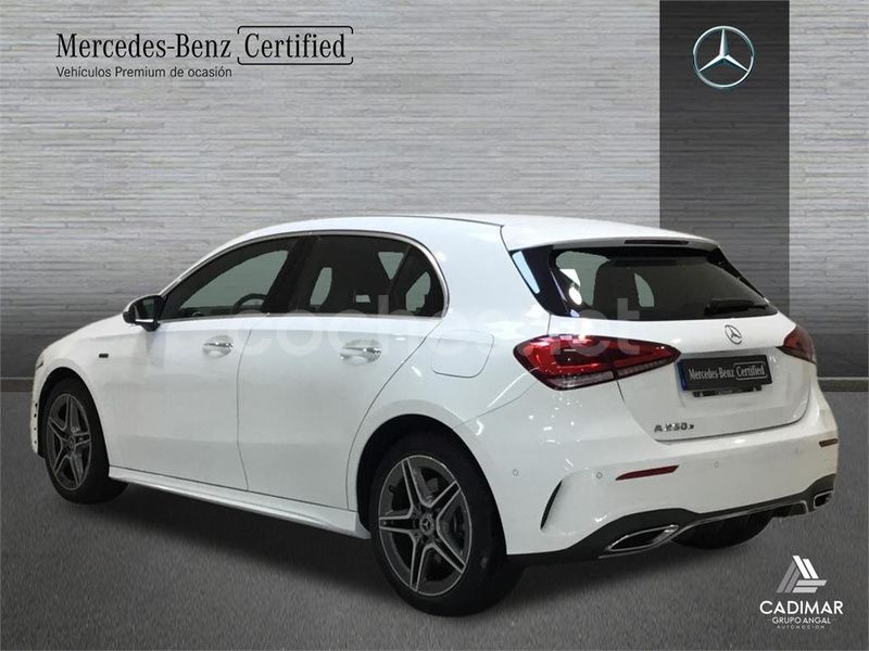 Usado Mercedes A250 AMG line 218 CV (160 kW) 2020 Blanco Berlina