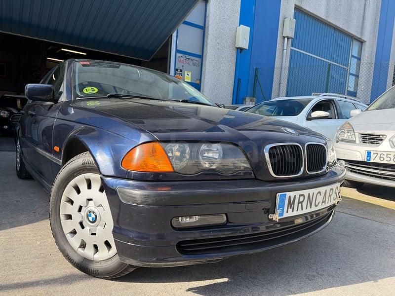 Usado BMW 316 105 CV (77 kW) 2001 Azul Berlina