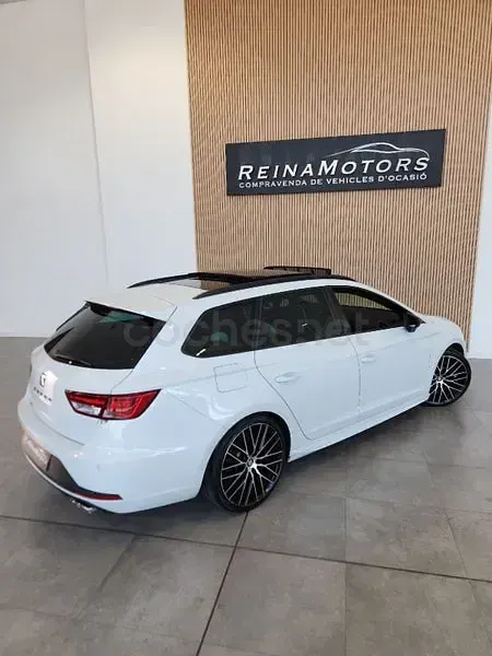 Usado Seat Leon CUPRA 280 CV (205 kW) 2015 Blanco Familiar