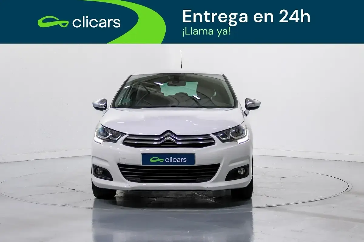 Usado Citroën C4 Feel 110 CV (80 kW) 2016 Blanco Berlina