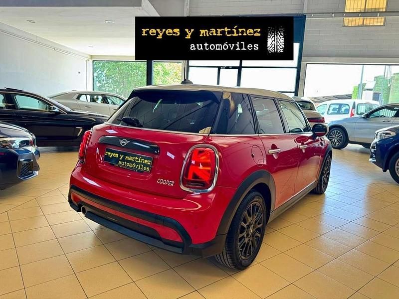 Usado Mini Cooper 136 CV (100 kW) 2022 Rojo Utilitario