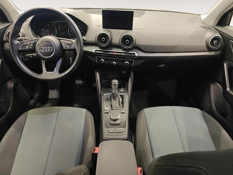 Usado Audi Q2 Design 116 CV (85 kW) 2020 Negro SUV