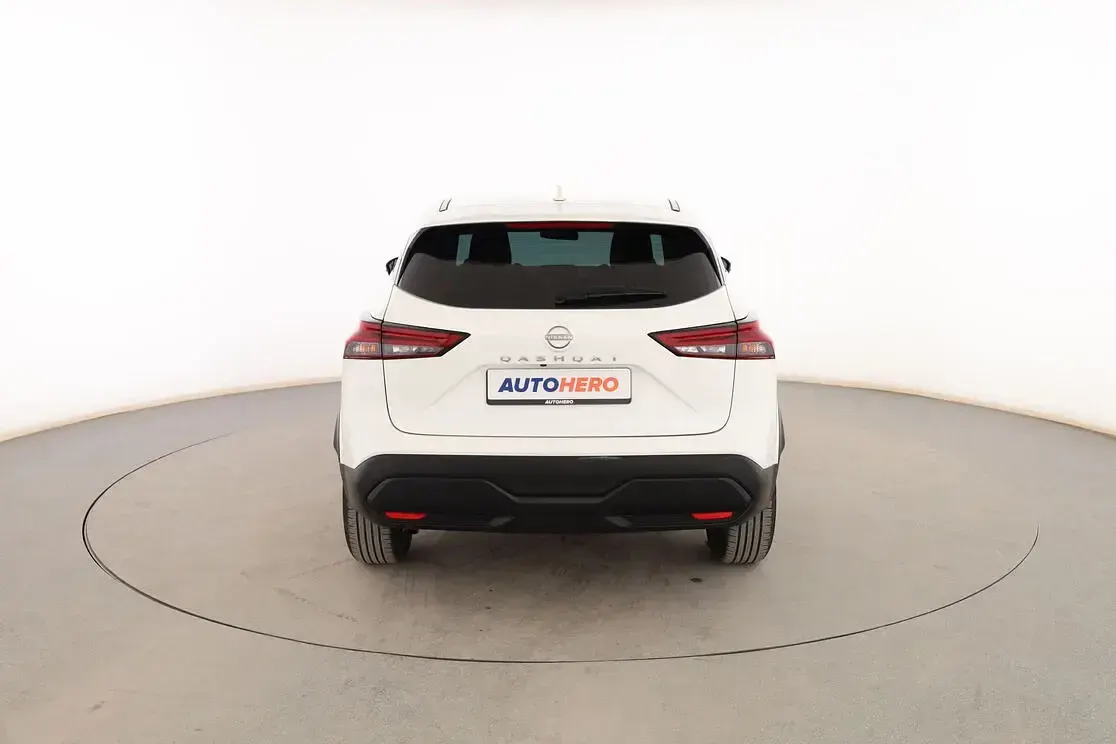Usado Nissan Qashqai Acenta 140 CV (102 kW) 2024 Blanco SUV