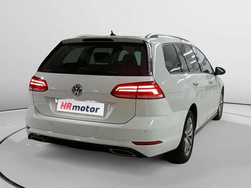 Käytetty VW Golf VII Advance 151 HP (111 kW) 2020 Valkoinen Farmari