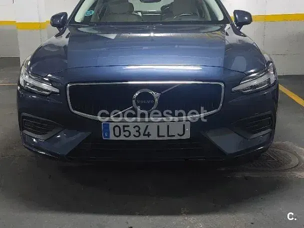 Usado Volvo S60 Business Edition 190 CV (139 kW) 2020 Azul Berlina