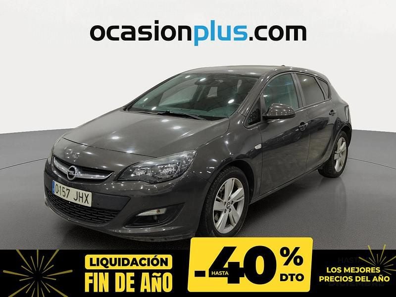Gris Usado 2015 Opel Astra Excellence Utilitario | 8490 € (Precio justo) - Imagen 1/4