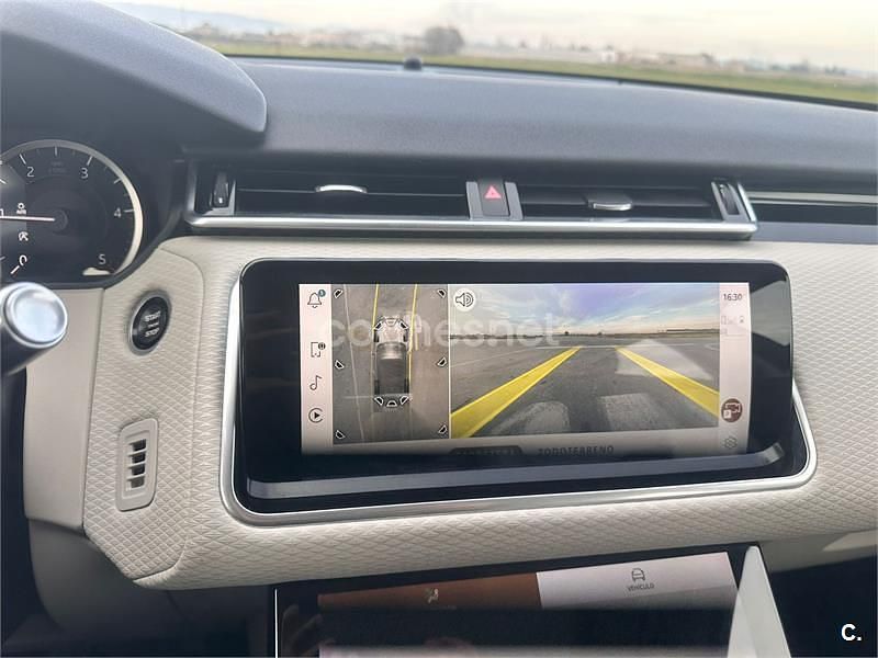 Usado Land Rover Range Rover Velar R-Dynamic 240 CV (176 kW) 2020 Negro SUV