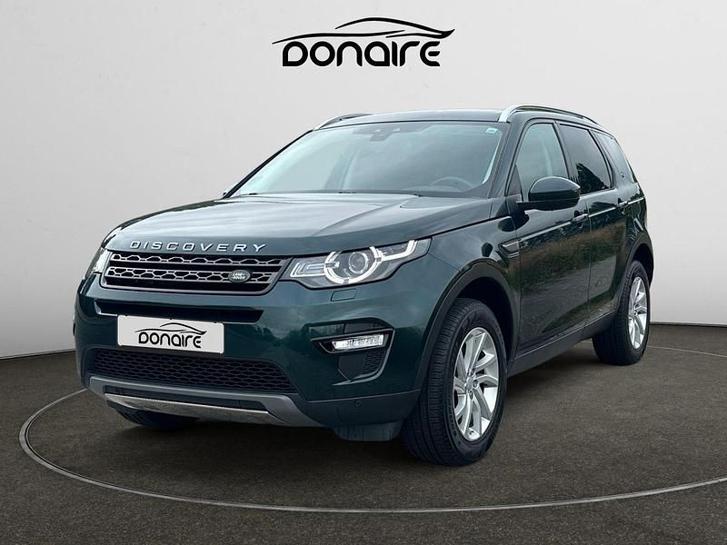 Verde Usado 2017 Land Rover Discovery 5 SE SUV | 14.990 € - Imagen 1/4
