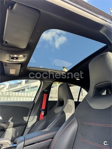 Usado Mercedes A45 AMG 421 CV (309 kW) 2018 Negro Berlina