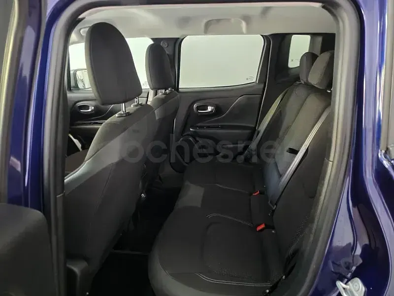 Usado Jeep Renegade Sport 120 CV (88 kW) 2020 Azul SUV