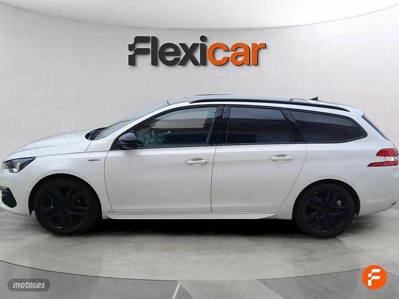 Usado Peugeot 308 SW Allure 130 CV (95 kW) 2019 Blanco Familiar