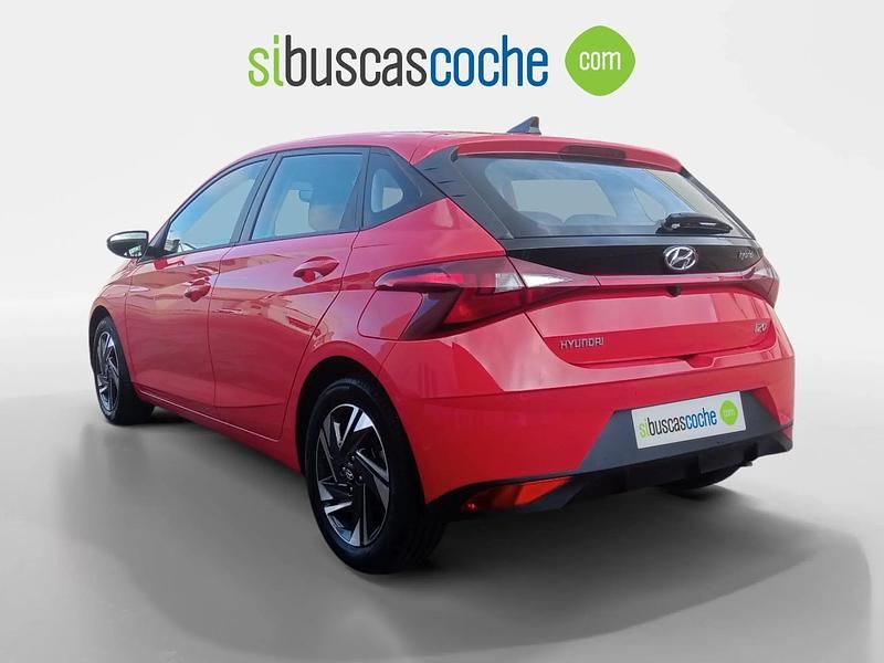 Usado Hyundai i20 101 CV (74 kW) 2021 Negro