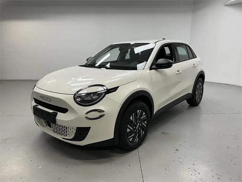 Nowe Fiat 600 101 KM (74 kW) 2025 Biały SUV