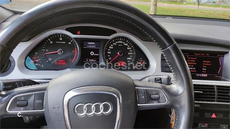 Usado Audi A6 190 CV (139 kW) 2010 Negro Familiar