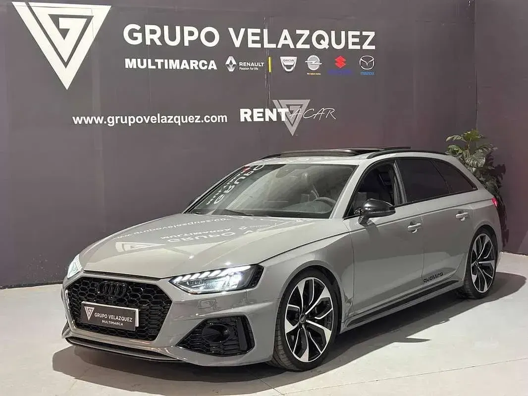 Usado Audi RS4 450 CV (330 kW) 2021 Gris Familiar