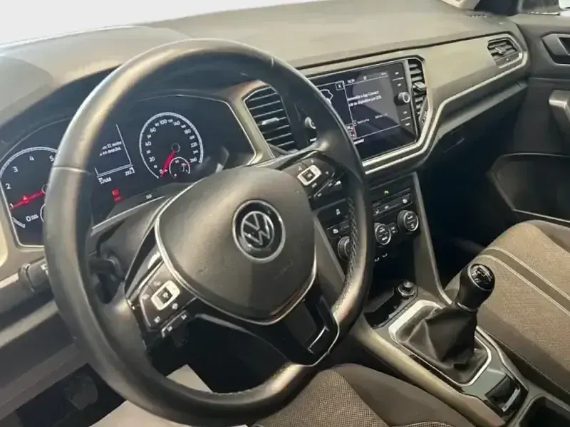 Usado VW T-Roc Advance 110 CV (80 kW) 2022 Blanco SUV