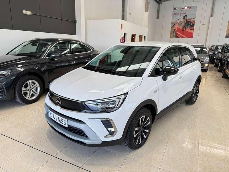 Usado Opel Crossland X Elegance 110 CV (80 kW) 2024 Blanco SUV