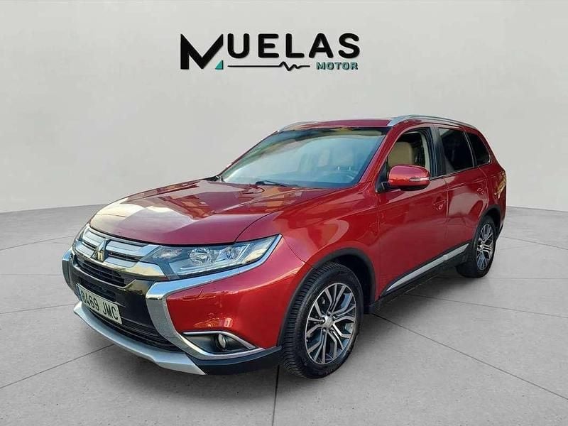 Rojo Usado 2016 Mitsubishi Outlander SUV | 15.490 € (Precio justo) - Imagen 1/4