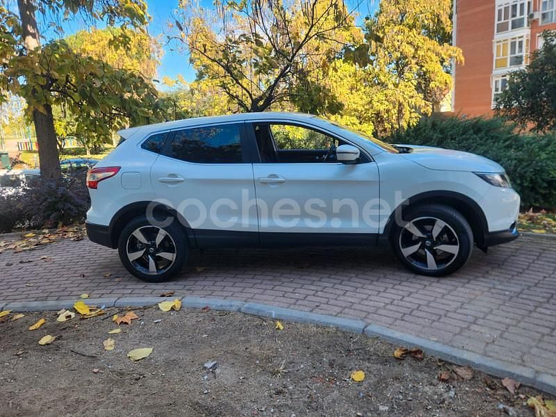 Usado Nissan Qashqai 360º 130 CV (95 kW) 2015 Blanco SUV