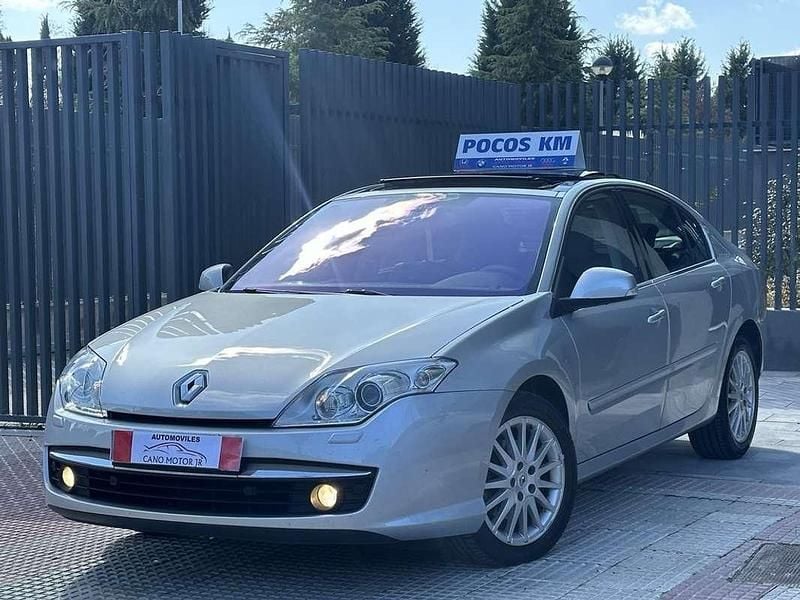 Usado Renault Laguna III Dynamique 131 CV (96 kW) 2008 Gris Familiar