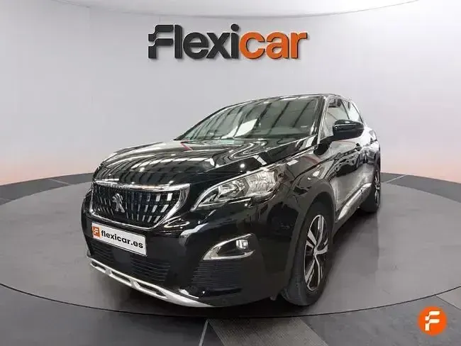 Usado Peugeot 3008 Allure 130 CV (95 kW) 2019 Gris SUV