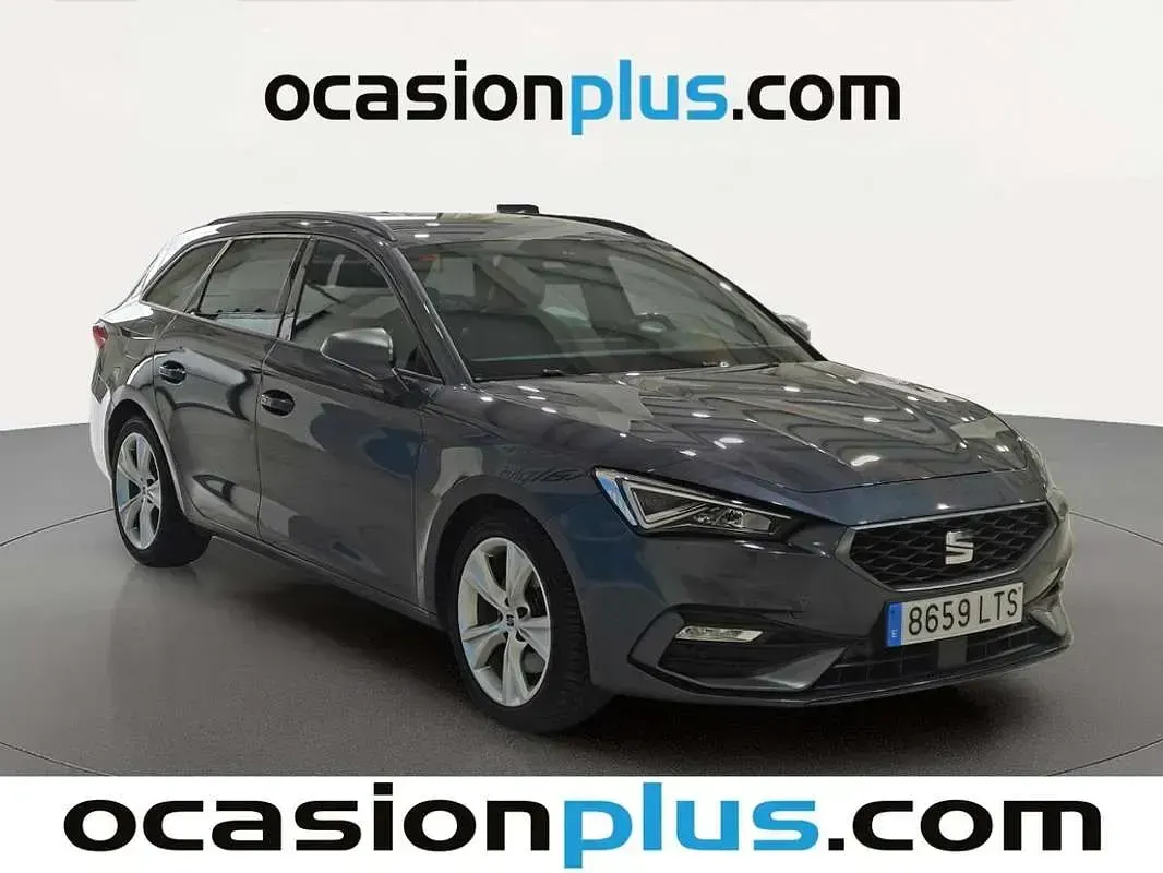 Usado Seat Leon ST FR 150 CV (110 kW) 2021 Gris Familiar