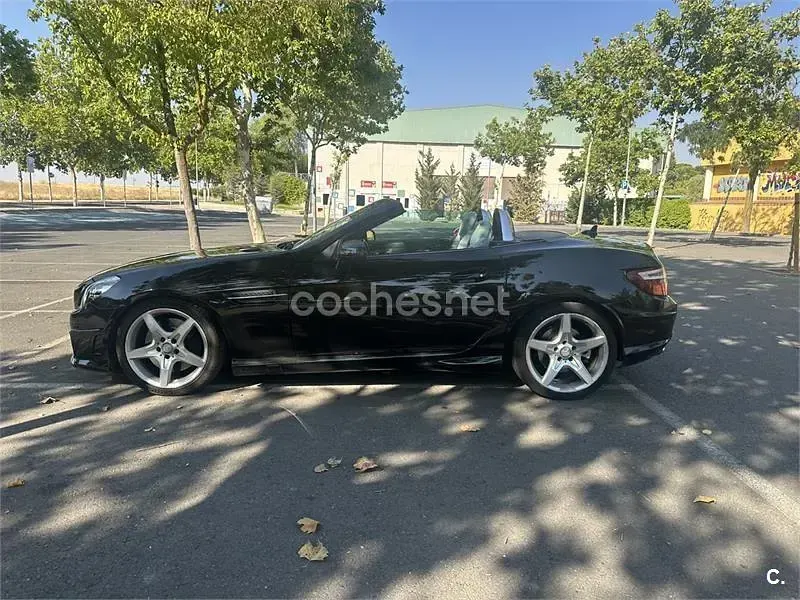 Usado Mercedes SLK200 184 CV (135 kW) 2011 Negro Descapotable