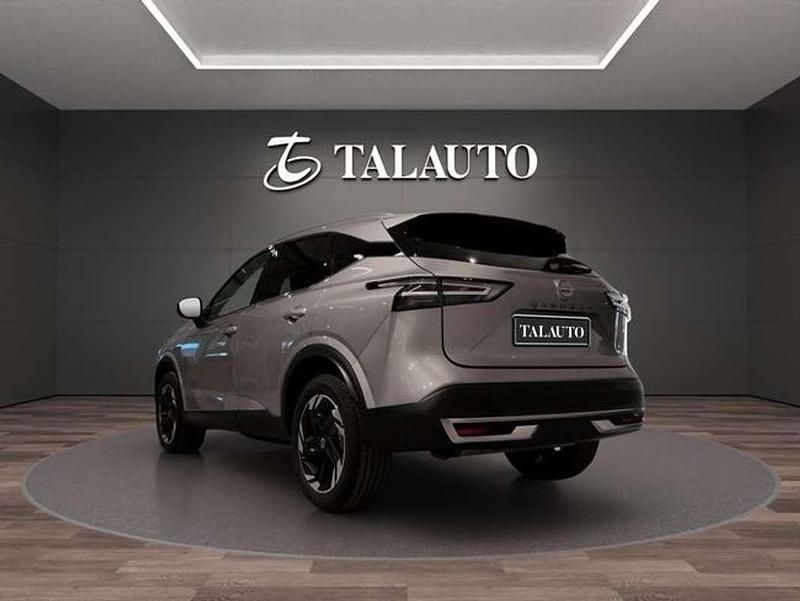Usado Nissan Qashqai N-Connecta 158 CV (116 kW) 2024 Gris SUV