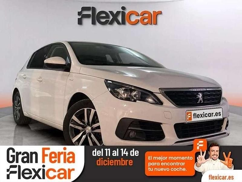 Blanco Usado 2021 Peugeot 308 Allure Utilitario | 12.990 € (Buen precio) - Imagen 1/4