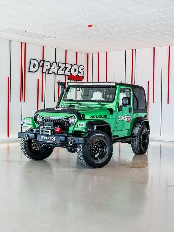 Usado Jeep Wrangler Sport 147 CV (108 kW) 2005 Verde SUV