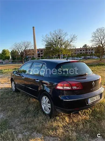 Usado Renault Vel Satis 150 CV (110 kW) 2005 Azul Utilitario