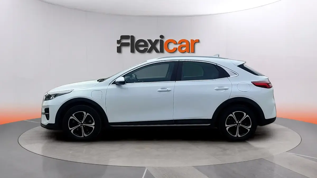 Usado Kia XCeed 136 CV (100 kW) 2021 Blanco SUV