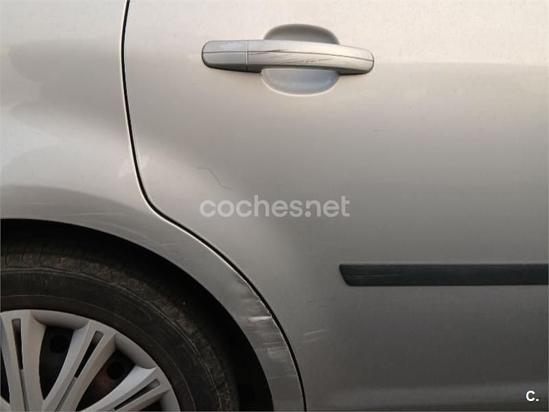 Brugt Ford C-MAX Trend 109 HK (80 kW) 2004 Grå MPV