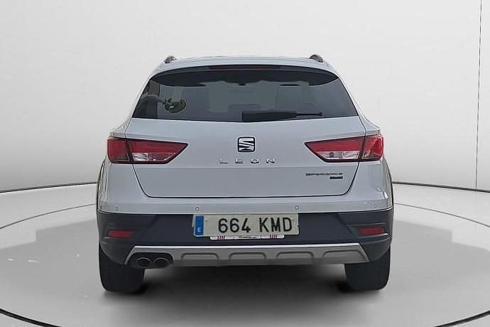 Usado Seat Leon X-Perience 4Drive 150 CV (110 kW) 2018 Familiar