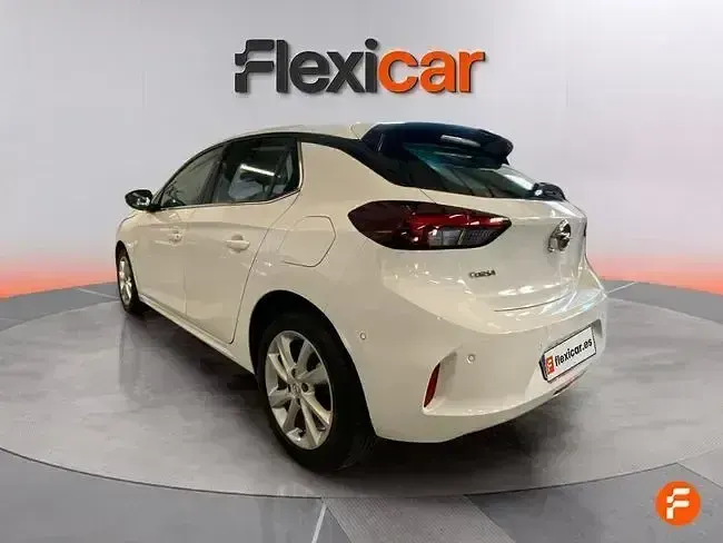 Usado Opel Corsa Elegance 100 CV (73 kW) 2021 Blanco Utilitario