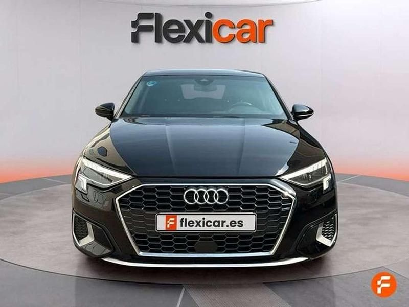 Käytetty Audi A3 Advanced 150 HP (110 kW) 2022 Musta Sedan