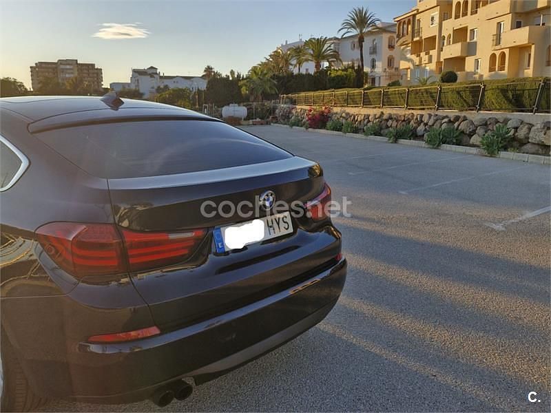 Usado BMW 520 Gran Turismo 184 CV (135 kW) 2014 Azul Berlina