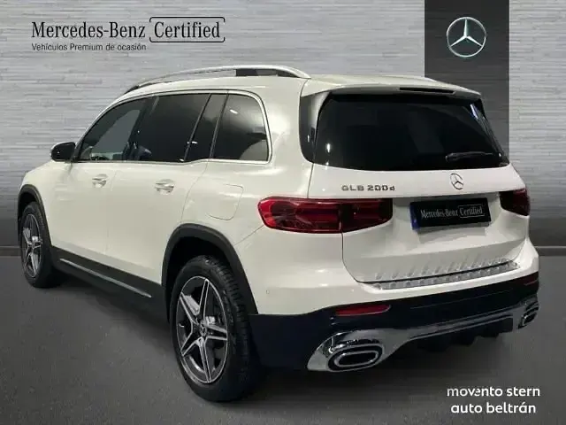 Usado Mercedes GLB200 150 CV (110 kW) 2025 Blanco SUV