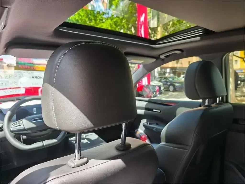 Nuevo SWM G01 181 CV (133 kW) 2026 Rojo SUV